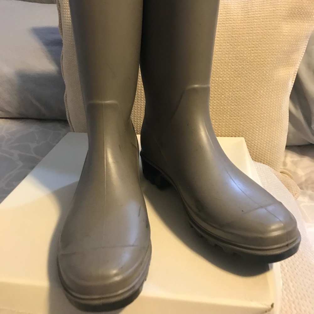Dav lug rain boot